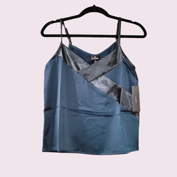 Lulus Tops - Lulus satin tank